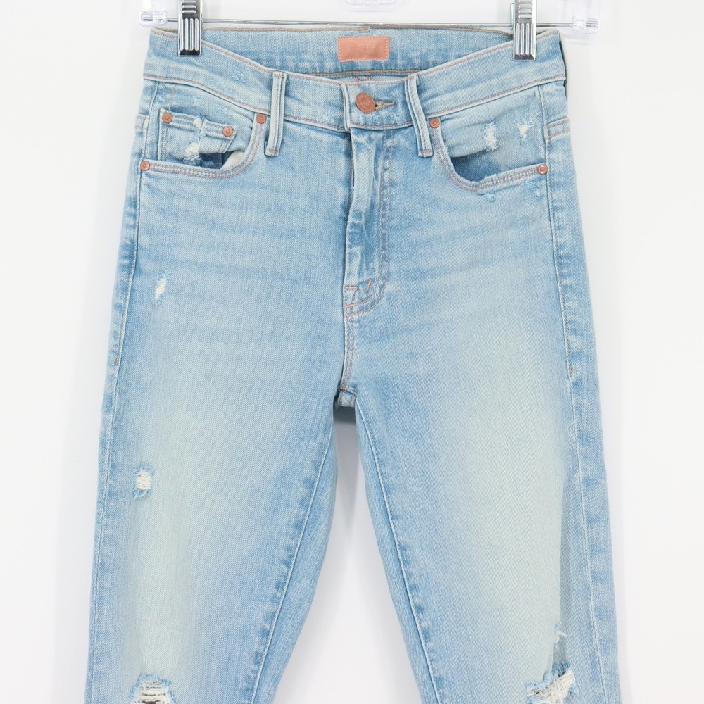 MOTHER The Weekender Flare Jeans Free Hugs Light Wash Distressed Denim Size 25 - Picture 9 of 10
